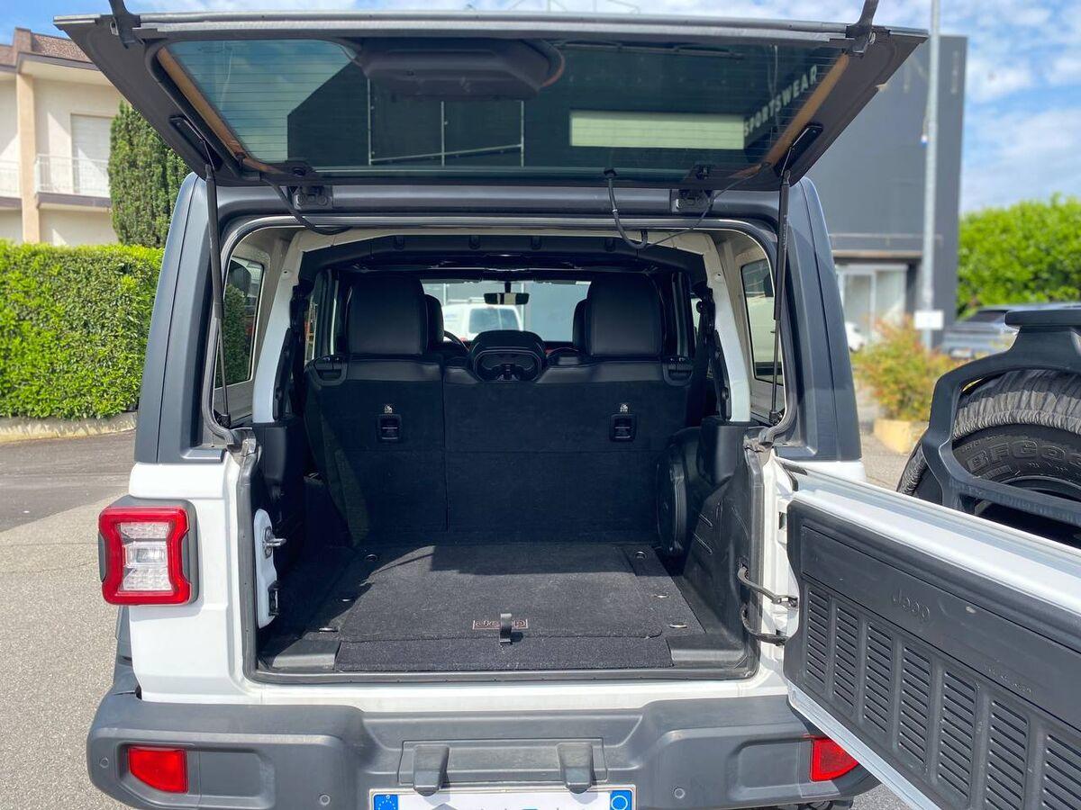 Jeep Wrangler Unlimited 2.2 mjt II Rubicon auto