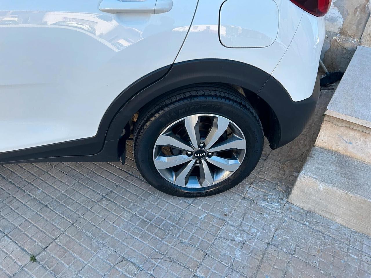 Kia Stonic 1.2 DPI Urban