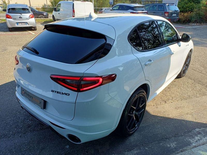 Alfa Romeo Stelvio Stelvio 2.2 t Veloce Q4 210cv auto GARANZIA