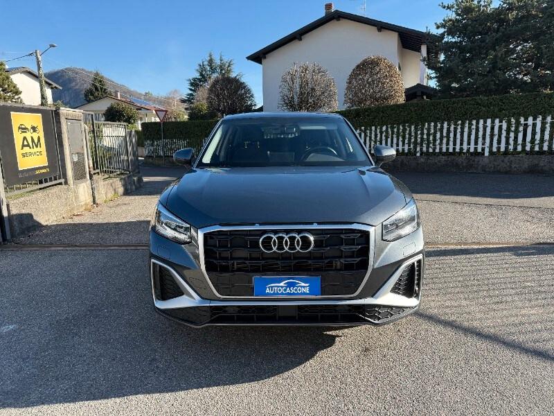 AUDI Q2 Q2 30 TDI Identity Black