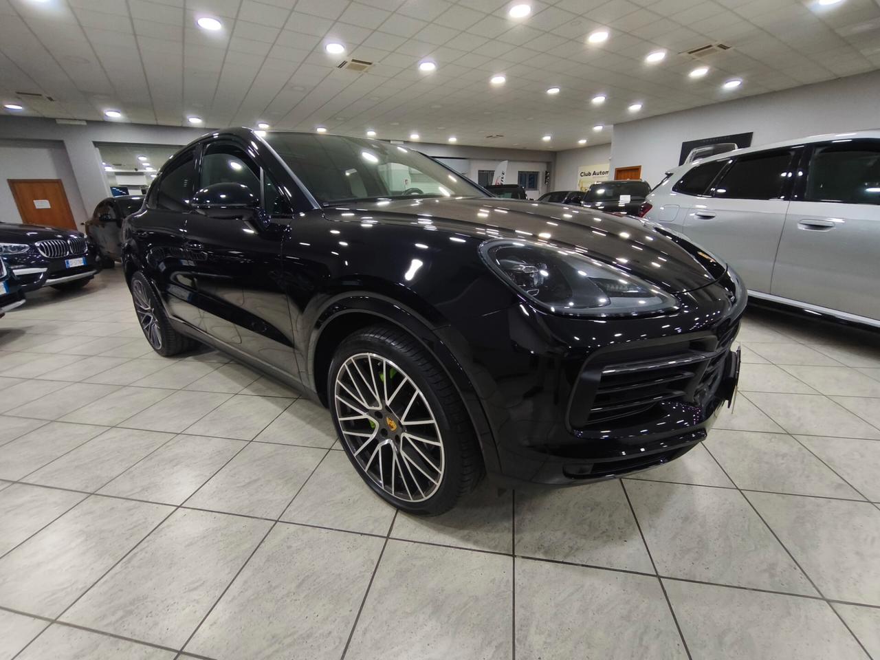 Porsche Cayenne Coupé 3.0 V6 340 cv platinium edition