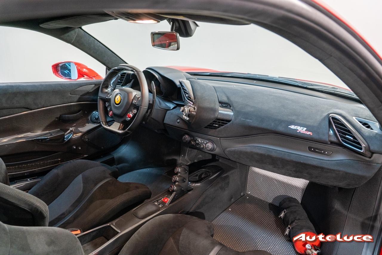 Ferrari 488 Pista - IVA Esposta - Italiana - Unico Prop - Sollevatore - Full Carbonio