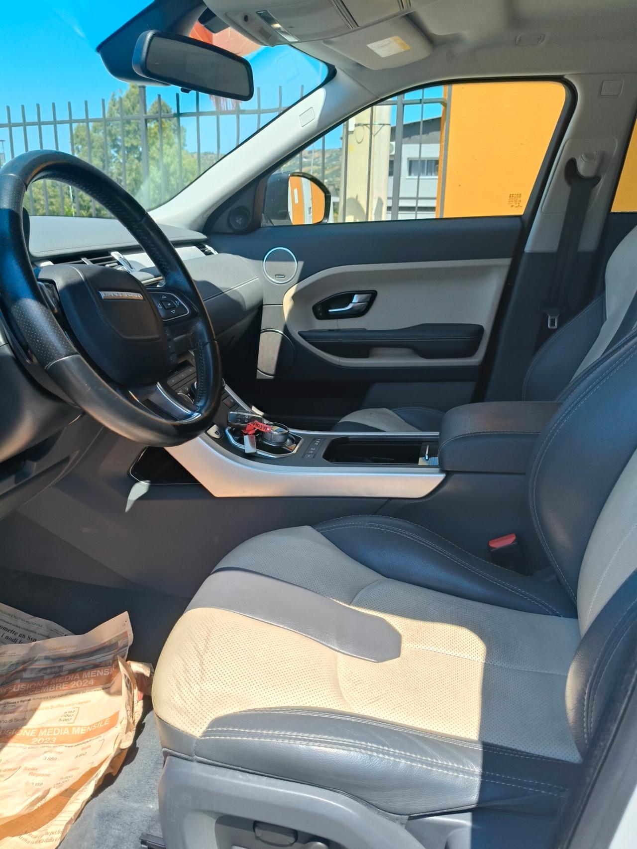 Land Rover Range Rover Evoque Range Rover Evoque 2.2 TD4 5p. Dynamic