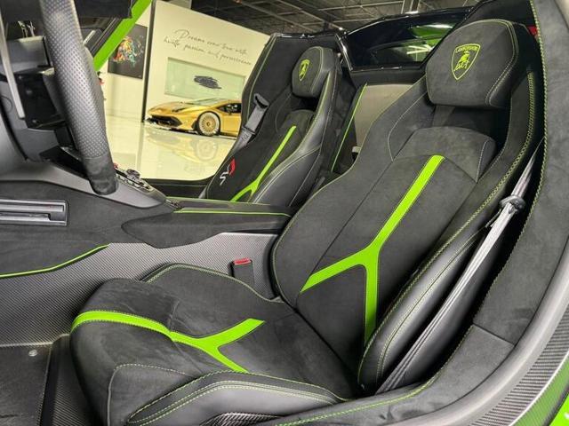 LAMBORGHINI Aventador SVJ 6.5 V12 Roadster 6.5 W12 770HP "VERDE MANTIS"