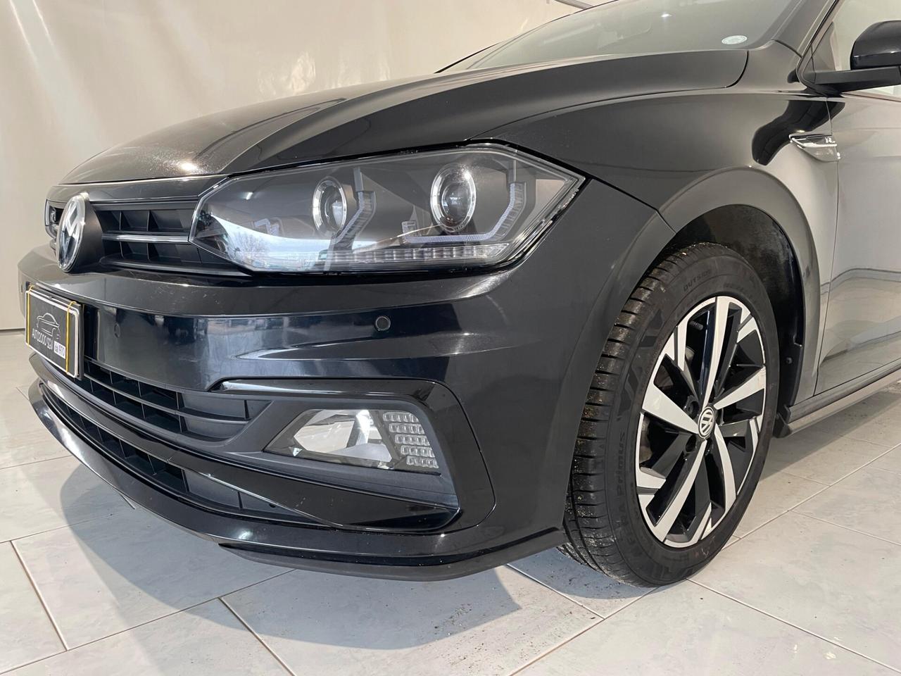 VOLKSWAGEN POLO 2018 1.0 TGI 90 CV R-LINE X NEOPATENTATI