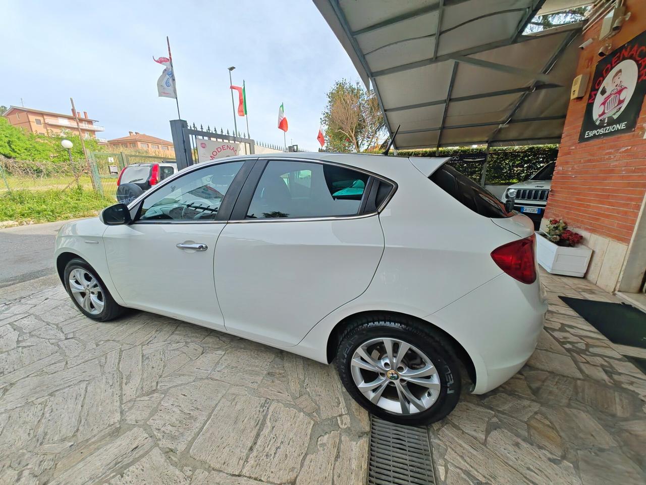 Alfa Romeo Giulietta 1.6 JTDm-2 105 CV Exclusive