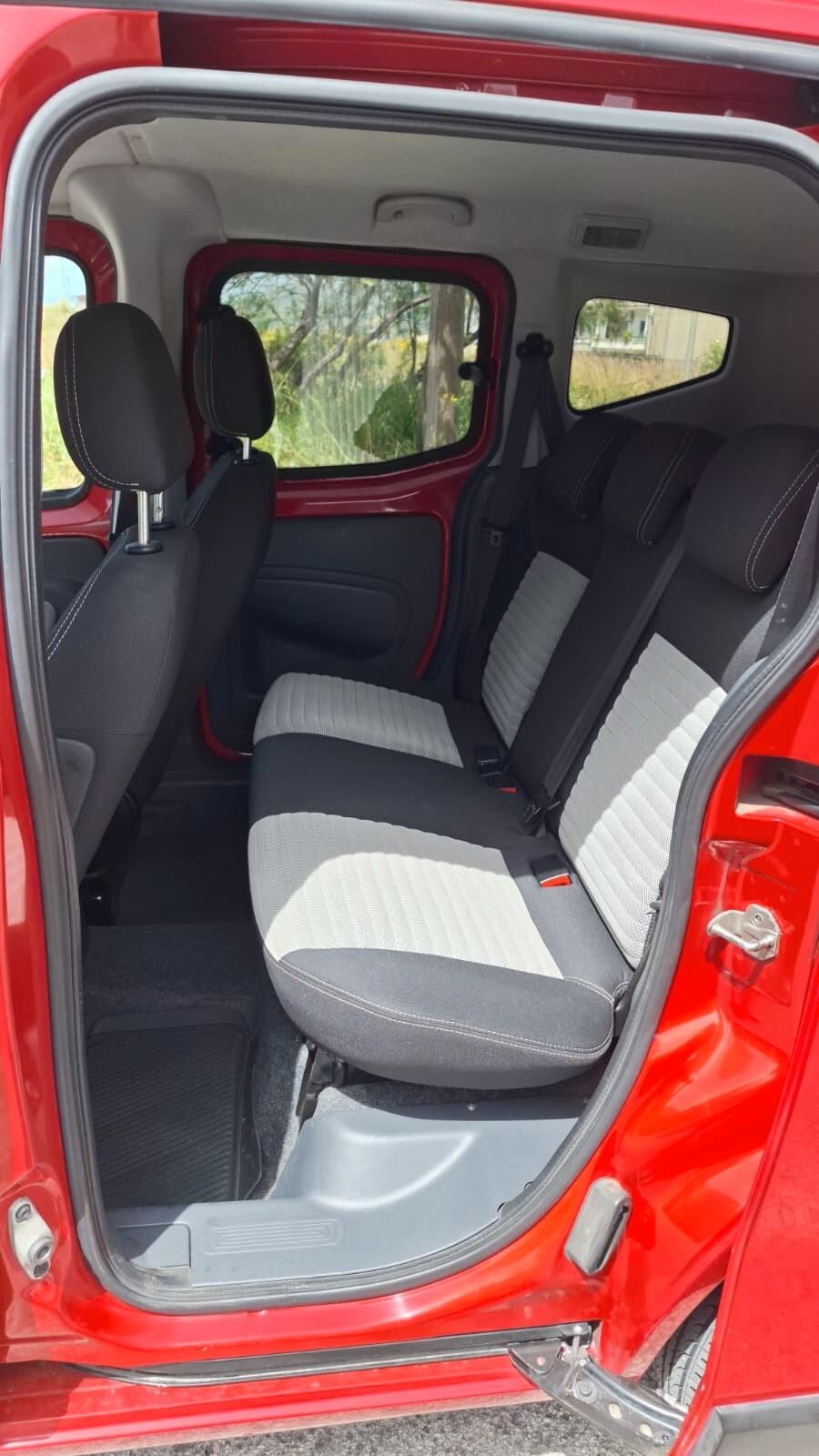 Fiat Qubo 1.3 MJT 75 CV Trekking
