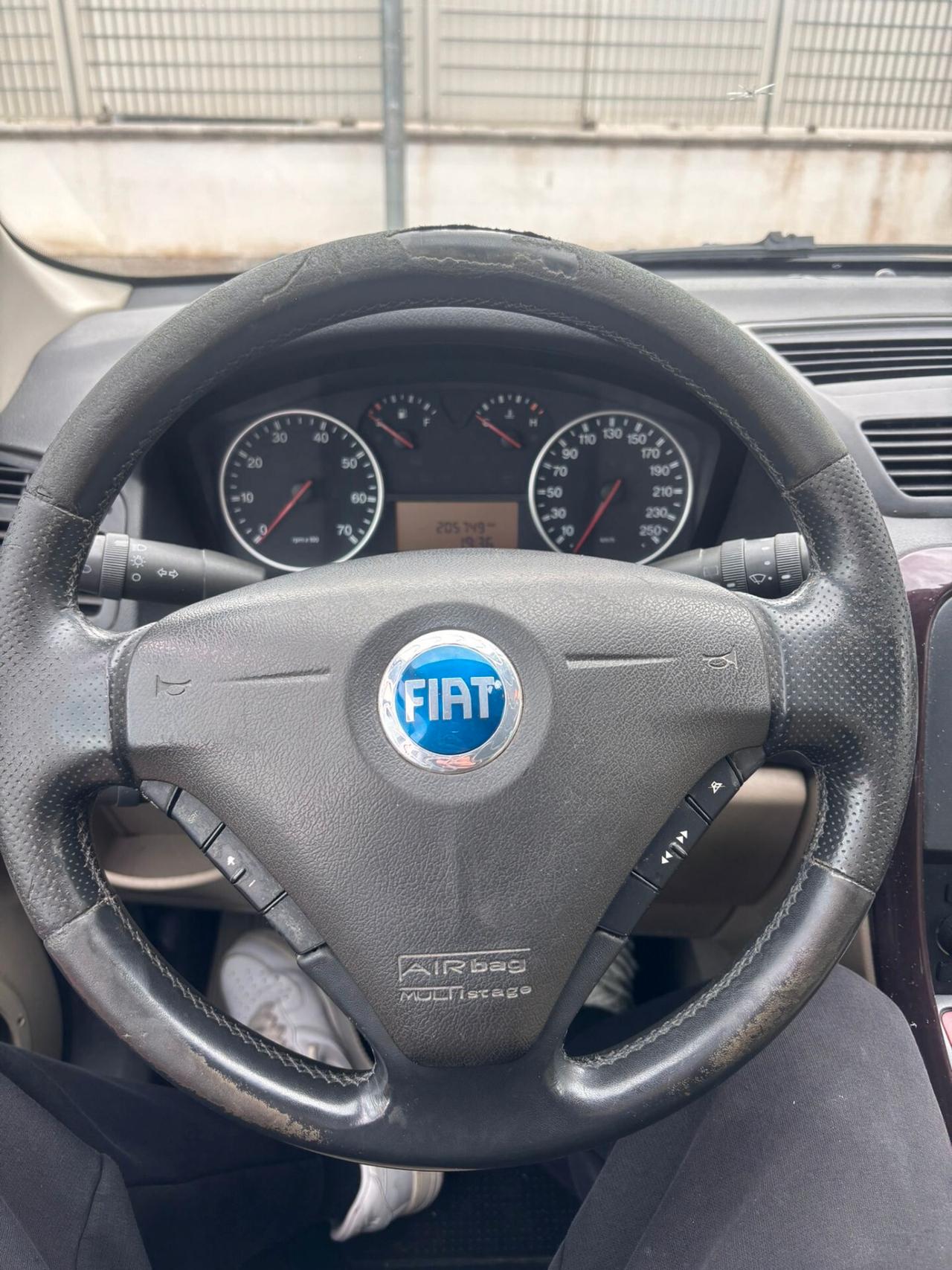 Fiat Croma 1.9 Multijet 16V Must