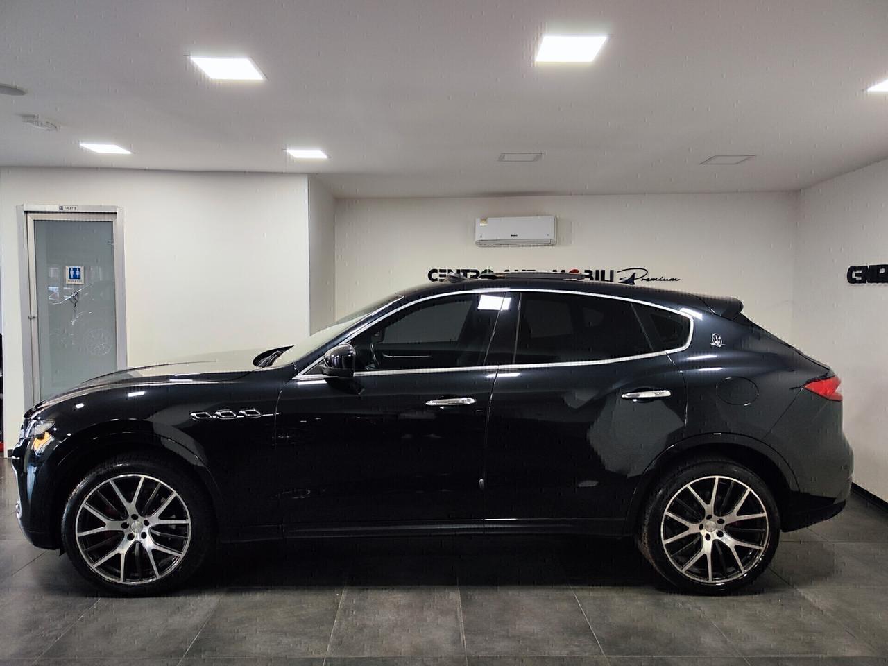 Maserati Levante V6 Diesel 275 CV AWD Gransport Tetto