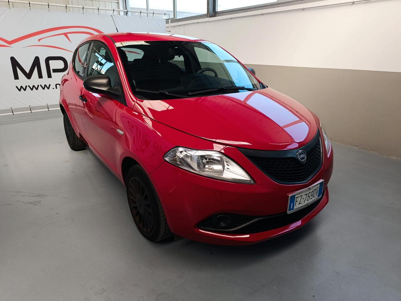 Lancia Ypsilon 1.2 69 CV 5 porte GPL Ecochic Gold