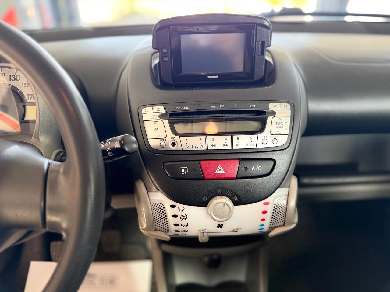 Toyota Aygo 1.0 12V VVT-i 3 porte Now NEOPATENTATI