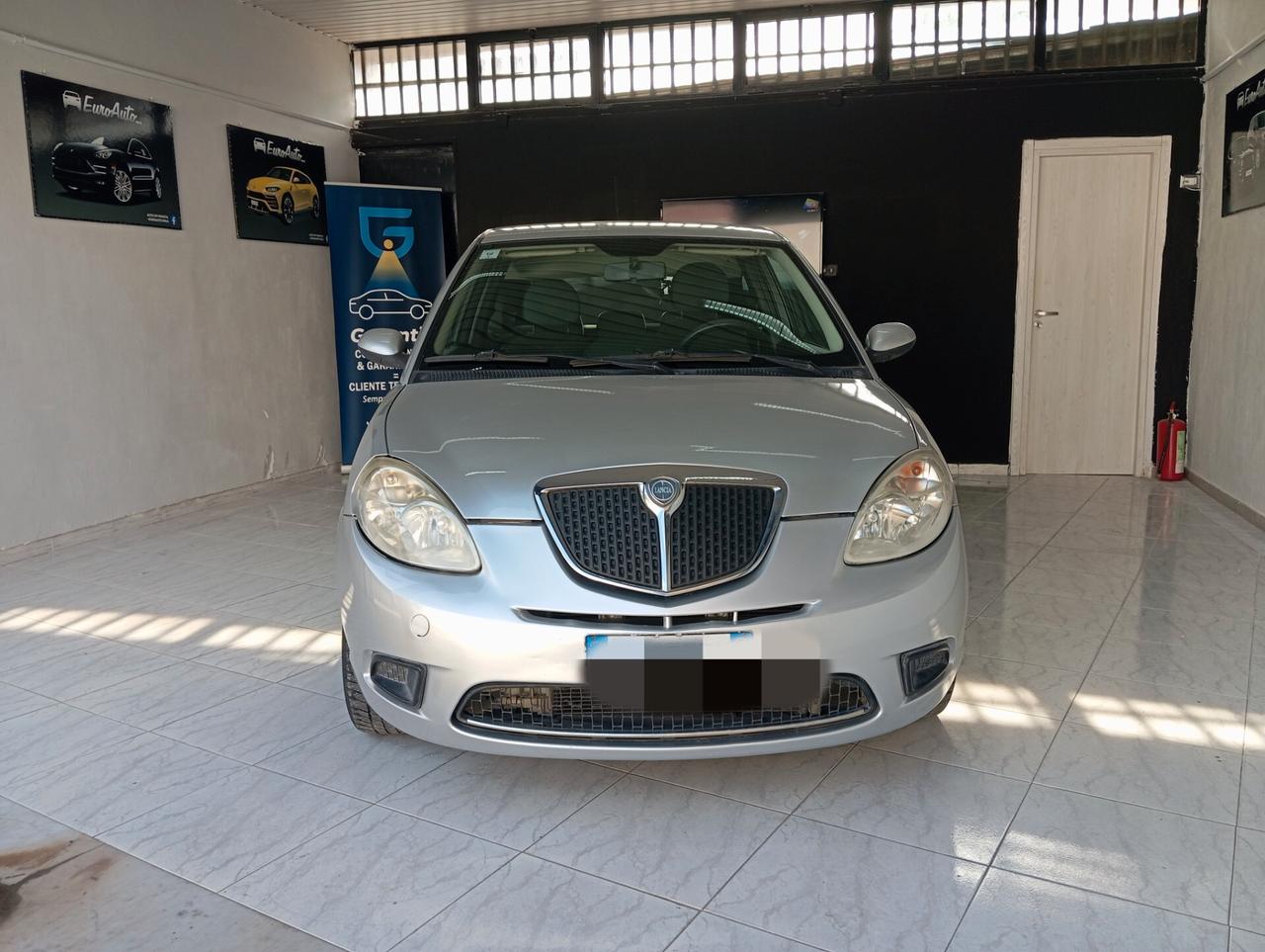 Lancia Ypsilon 1.2 benzina 2008 CON GARANZIA