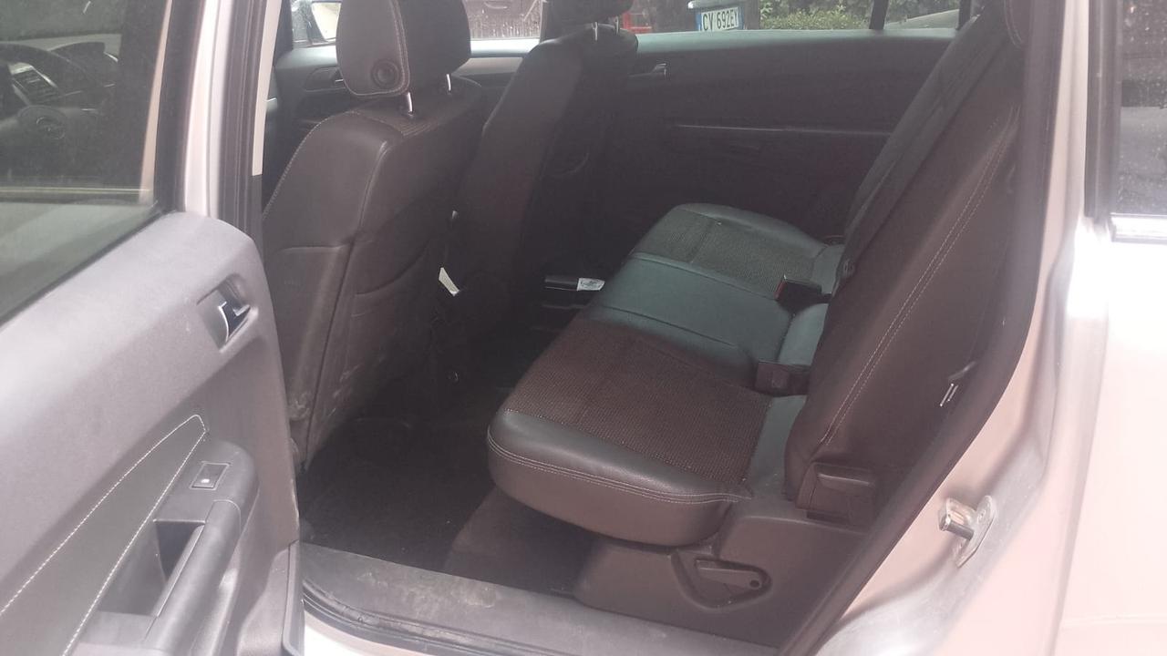 Opel Zafira 1.9 CDTI - 2009