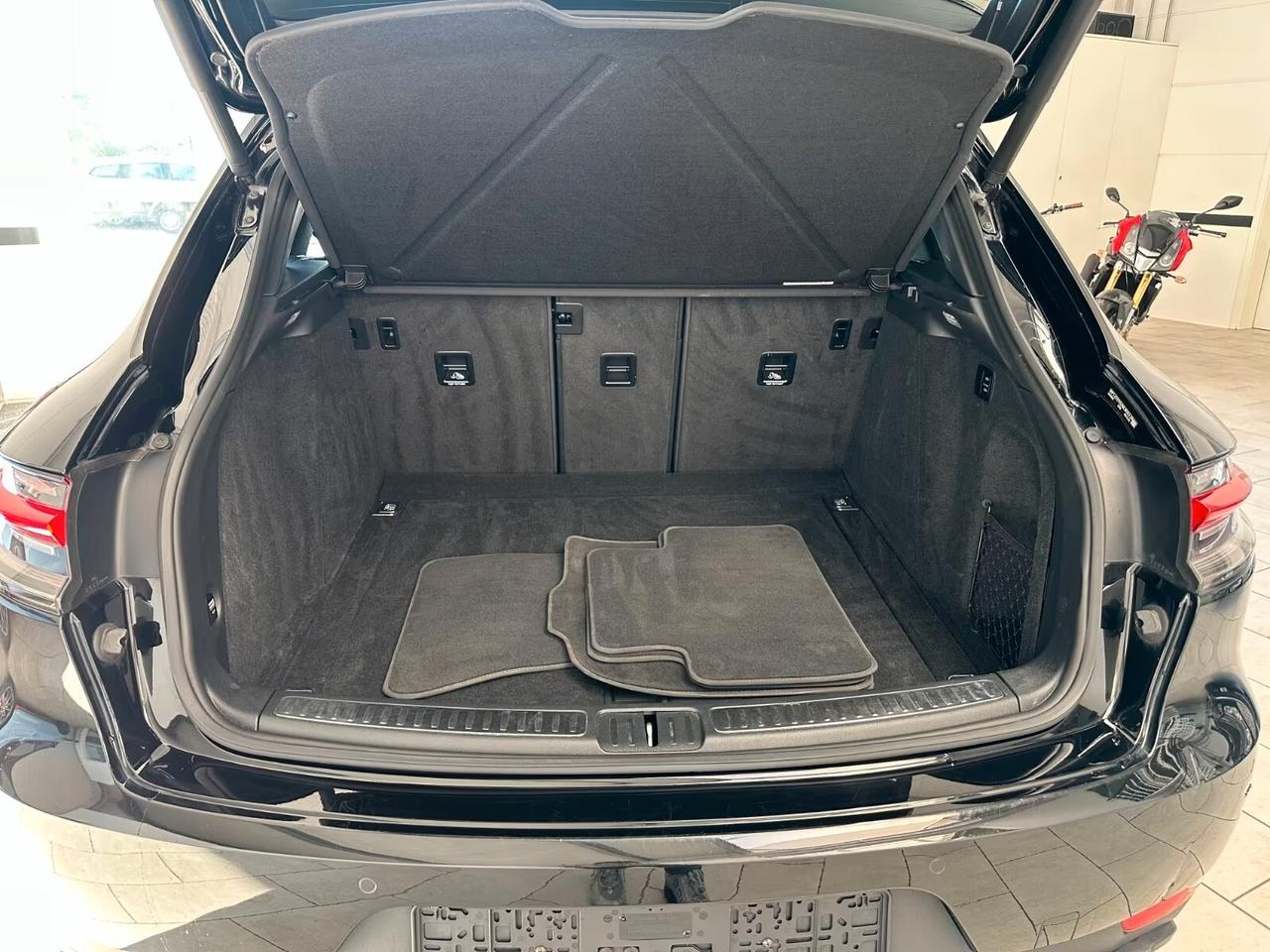 Porsche Macan 2.0 TETTO PANORAMICO 21" LED NAVI