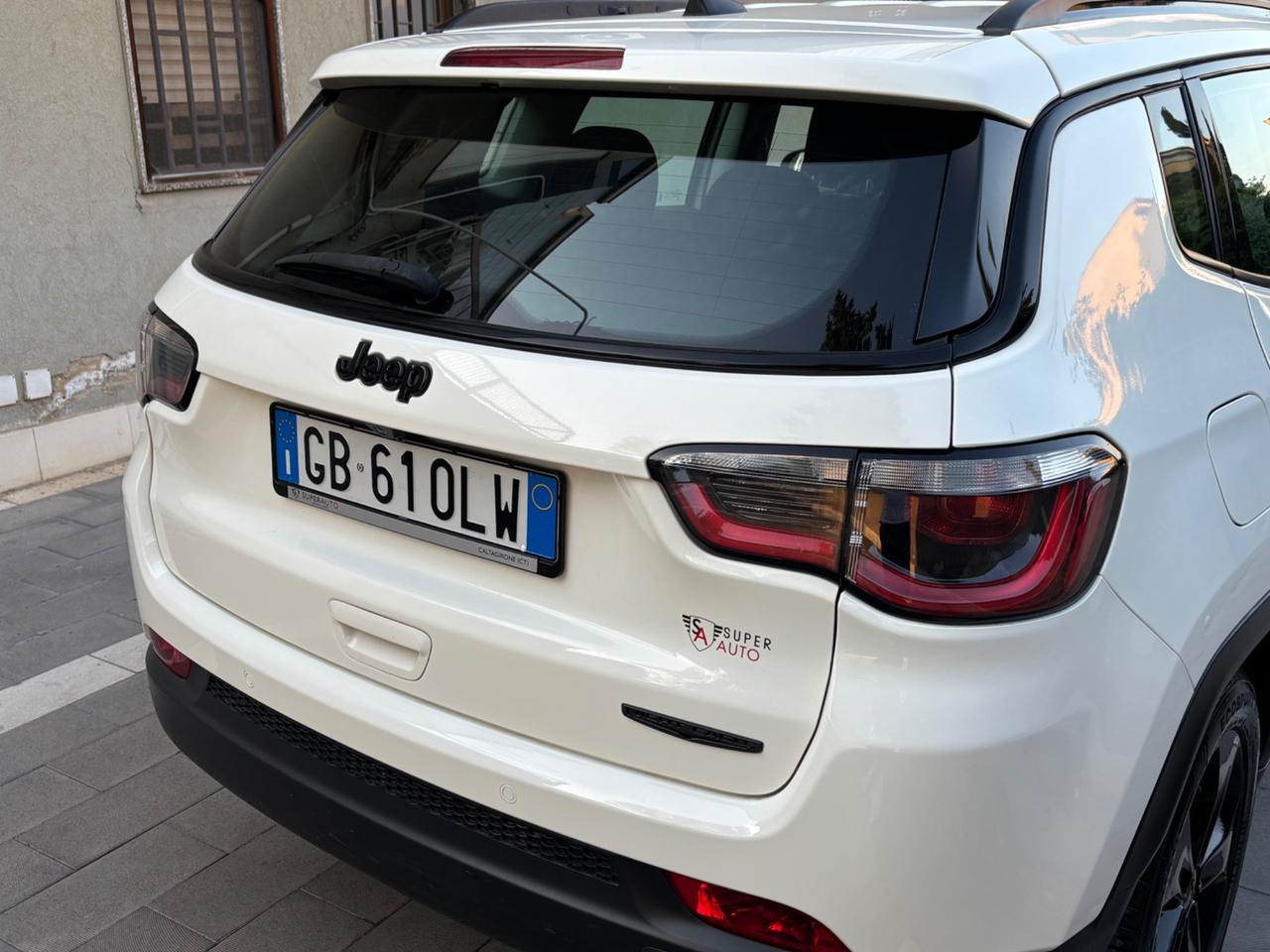 Jeep Compass 1.6 M-Jet Night Eagle 4X2