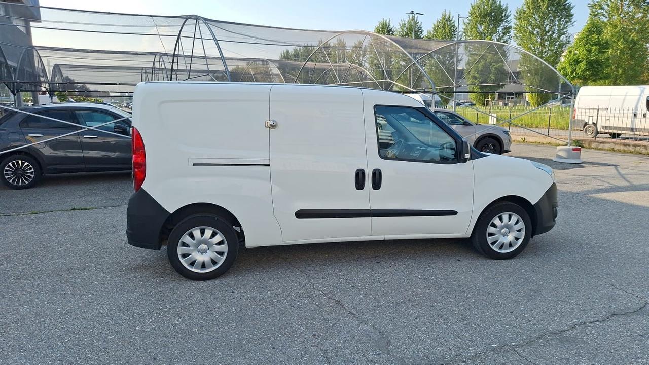 Opel Combo 1.4i 95CV PC-TN Van (750kg) E6