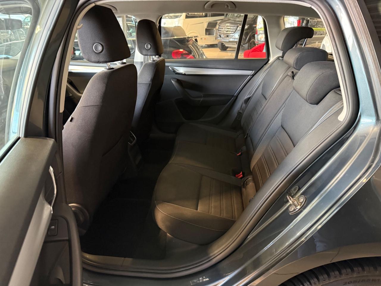 SKODA OCTAVIA 1.6 115CV