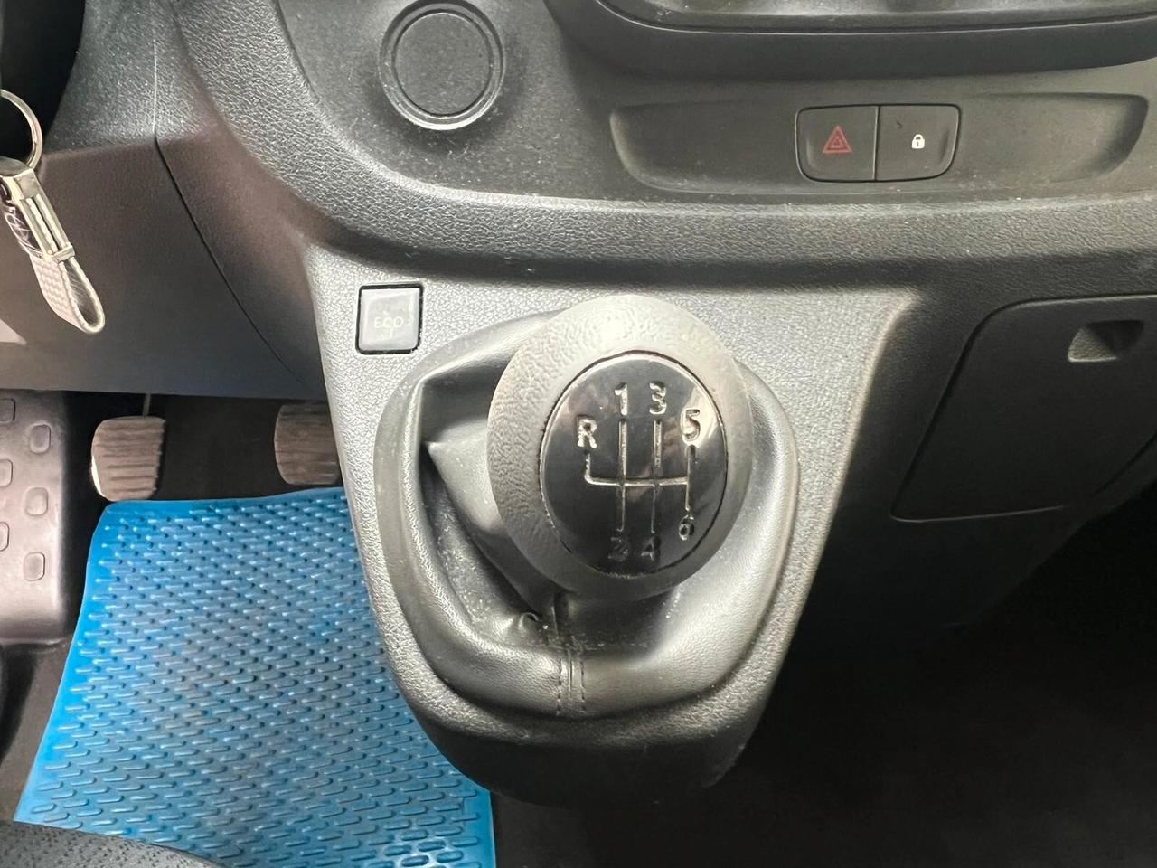 Opel Vivaro 29 1.6 BiTurbo 140CV 3 POSTI PREZZO + IVA