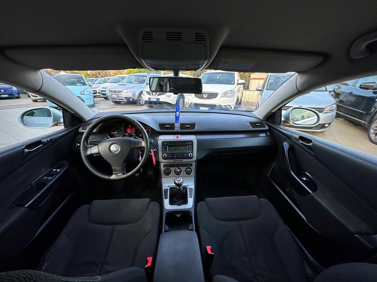 Volkswagen Passat 1.9 TDI/105CV Var. Comfortline Garanzia 12 Mesi