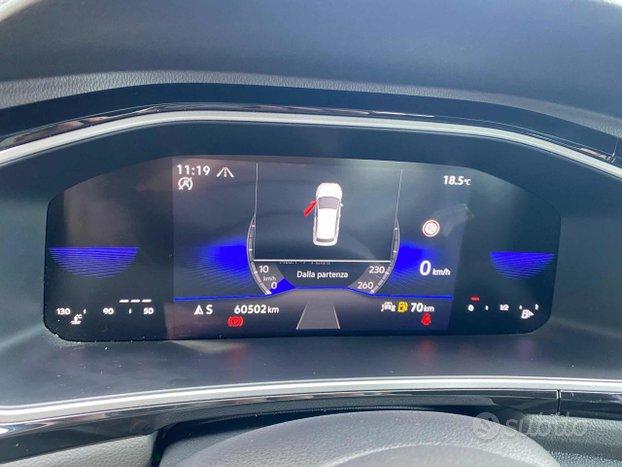 VOLKSWAGEN T-Roc 1.0 TSI R-Line