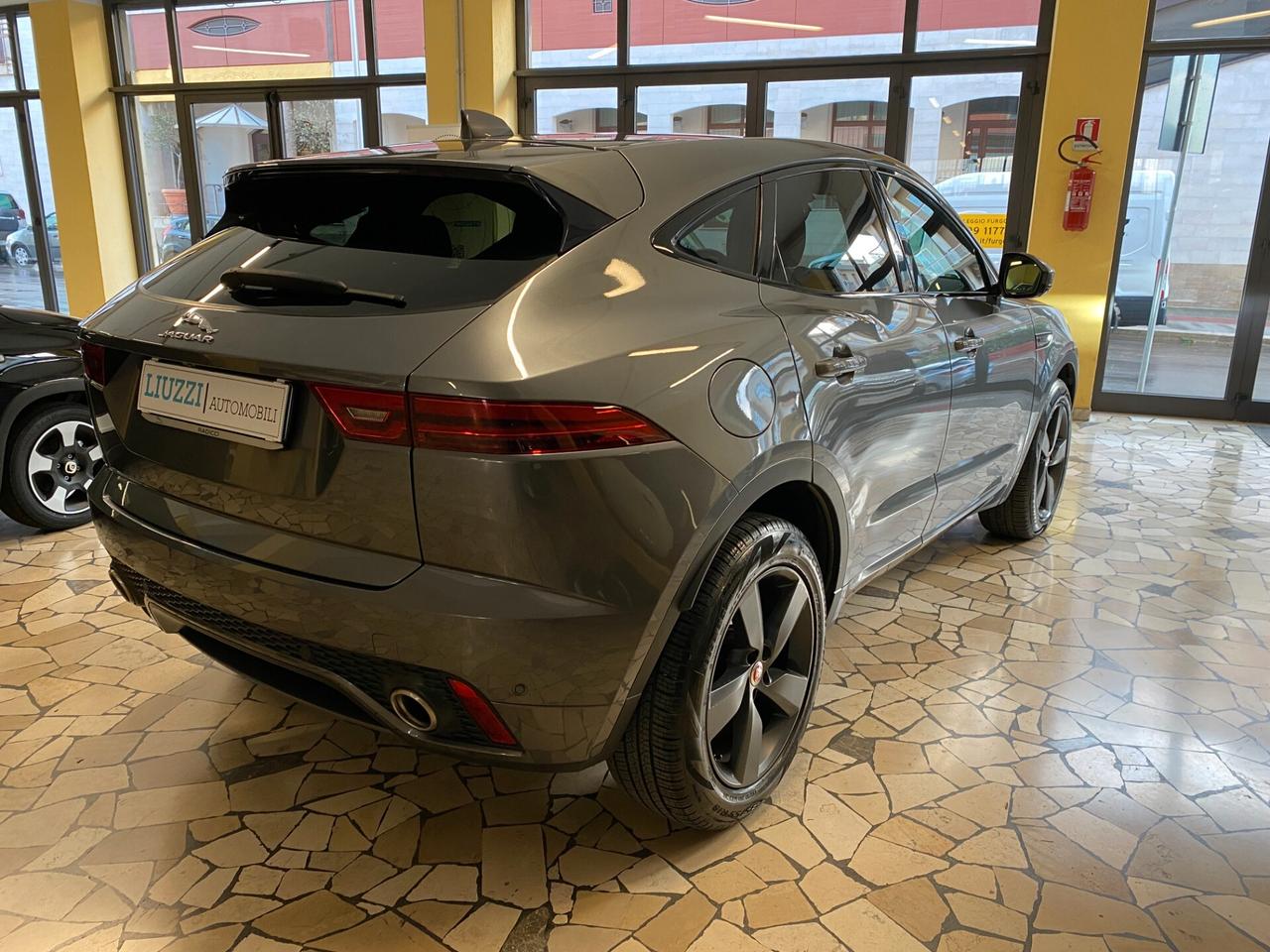 Jaguar E-Pace 2.0D 150 CV AWD aut. R-Dynamic S