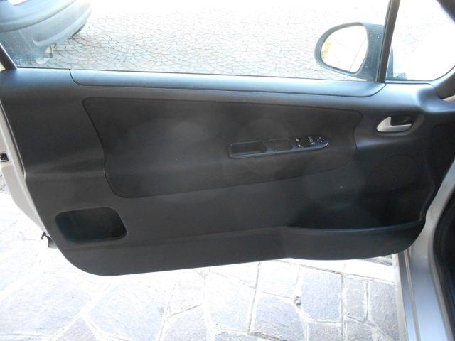 PEUGEOT 207 1.4 HDi 70CV 3p. X Line Unico proprietario