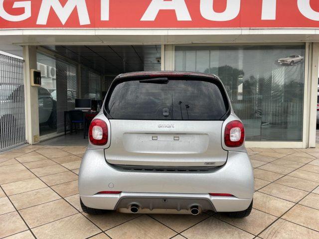 SMART ForTwo 0.9 90CV BRABUS PACK LED PANORAMA NAVIGATORE