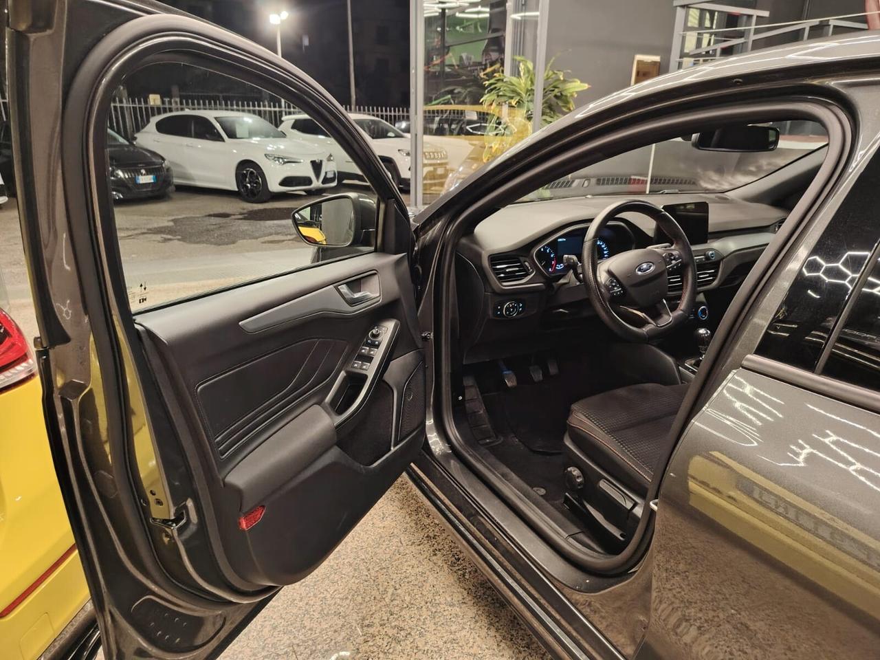 Ford Focus 1.0 EcoBoost Hybrid 125 CV 5p. ST-Line