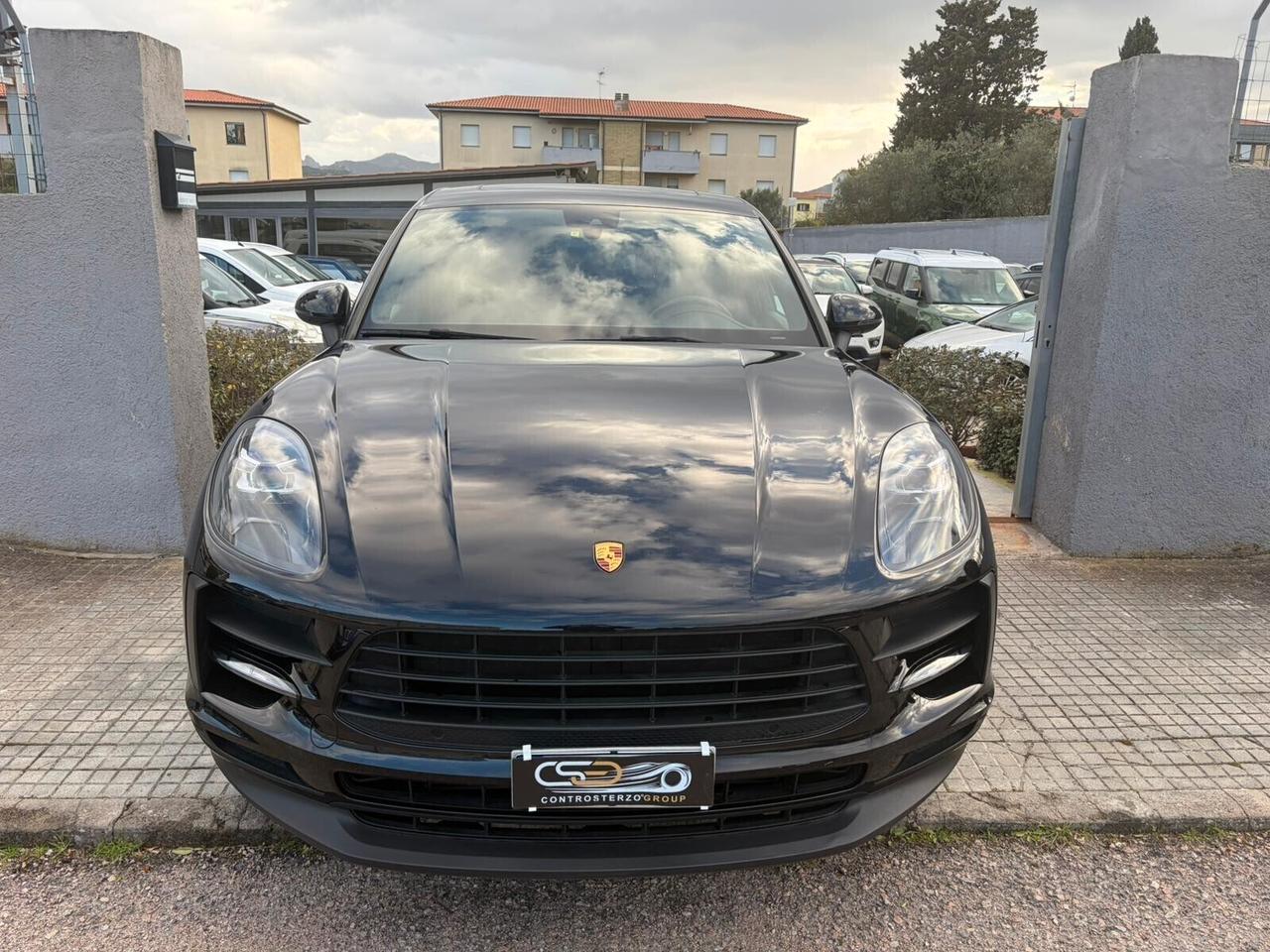 PORSCHE MACAN FULL - PANORAMA