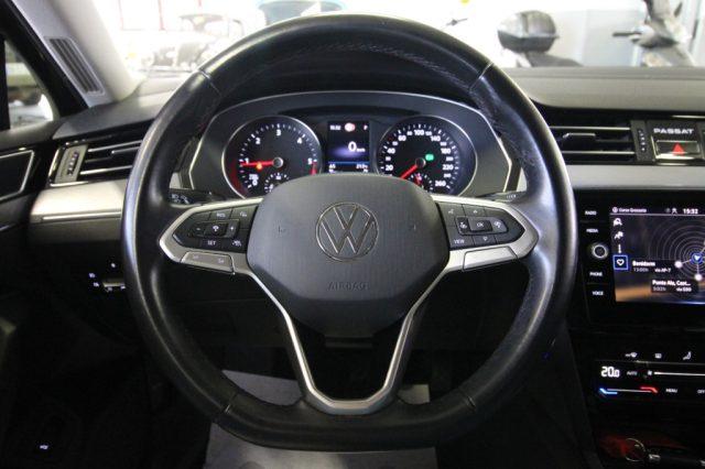 VOLKSWAGEN Passat Variant 2.0 TDI SCR EVO DSG Business