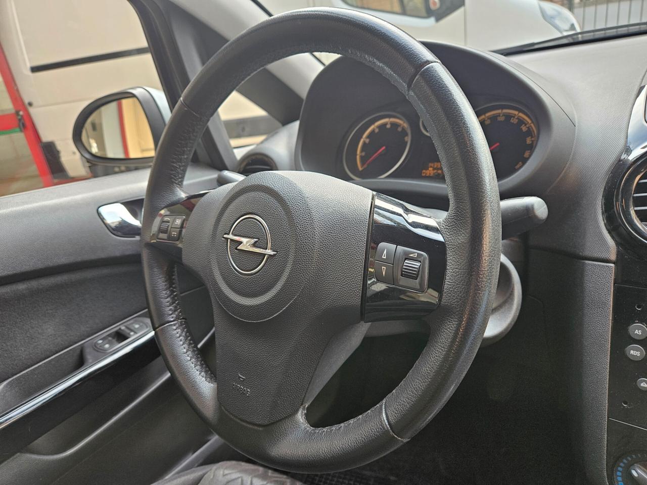 Opel Corsa 1.2 5 porte Edition