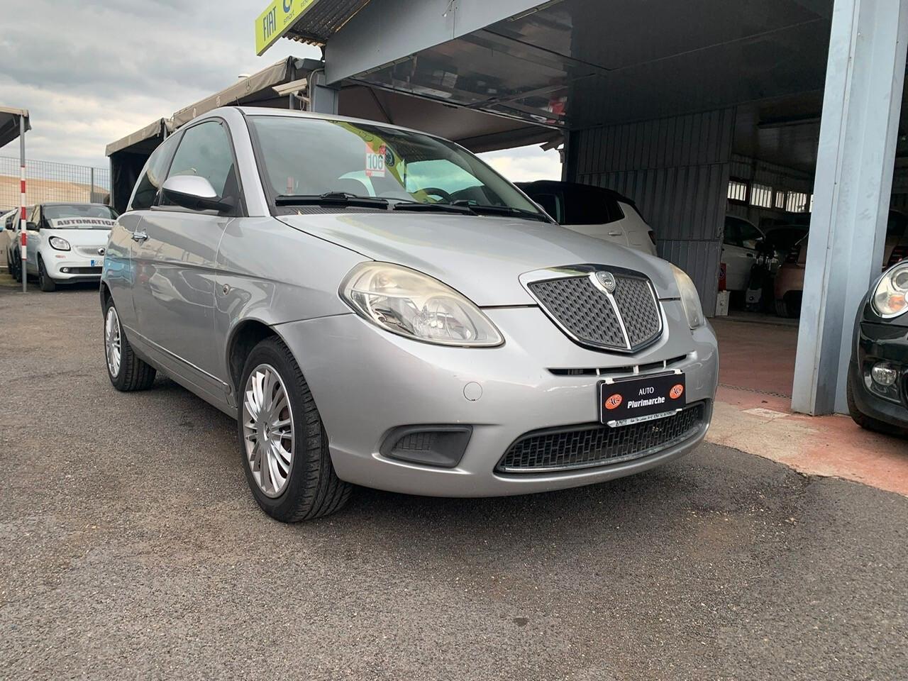 Lancia Ypsilon 1.3 MJT 90 CV Platino KM ORIGINALI