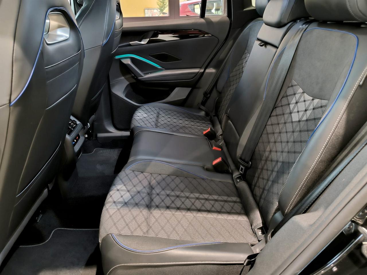 Volkswagen Tiguan 2.0 TDI 150 CV DSG R-Line