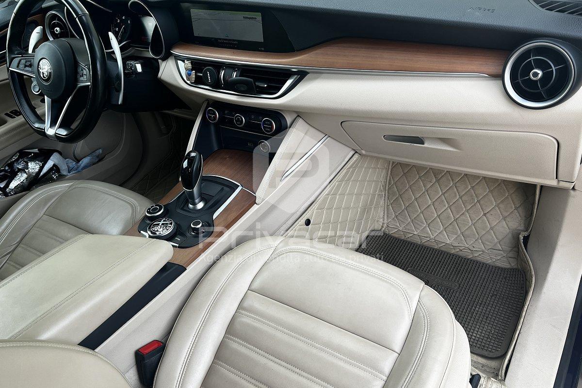 ALFA ROMEO Stelvio 2.2 Turbodiesel 210 CV AT8 Q4 Executive