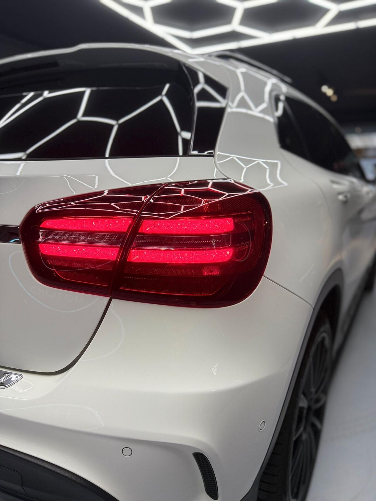 Mercedes-benz GLA 200 d Automatic Premium night edition