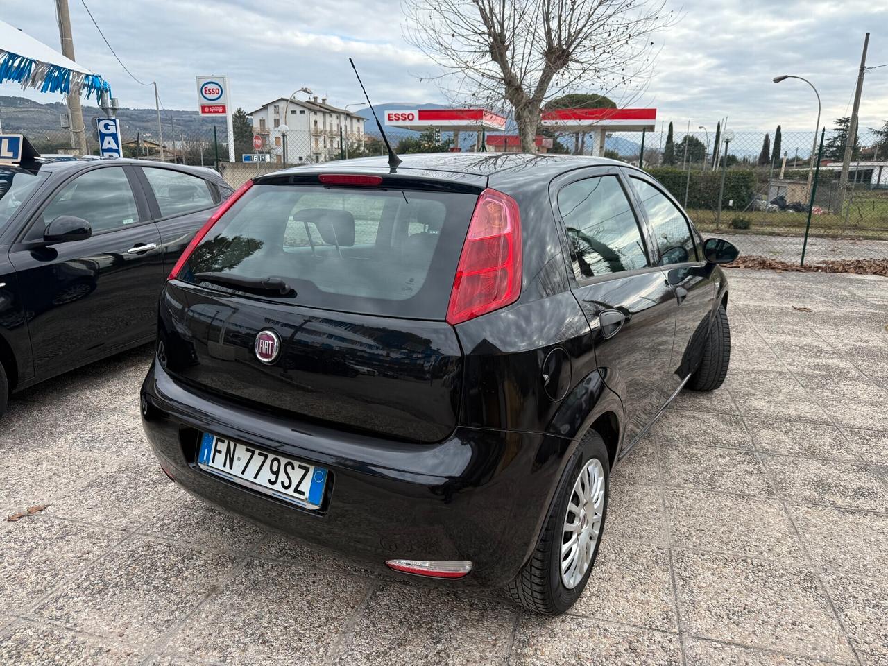 " INTROVABILE " Fiat Punto 1.4 8V 5 porte GPL