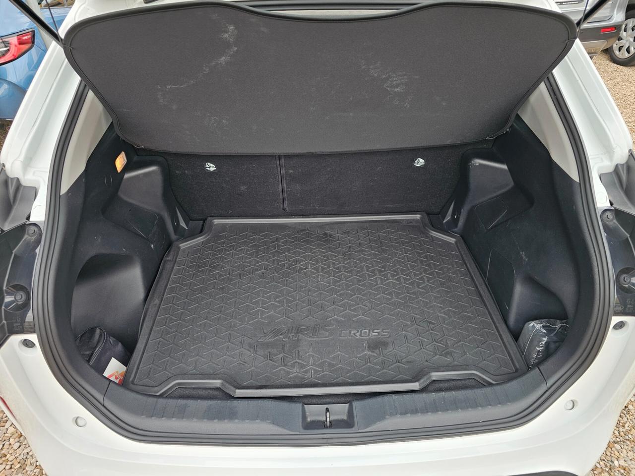 Toyota Yaris Cross 1.5 Hybrid 5p. E-CVT Business