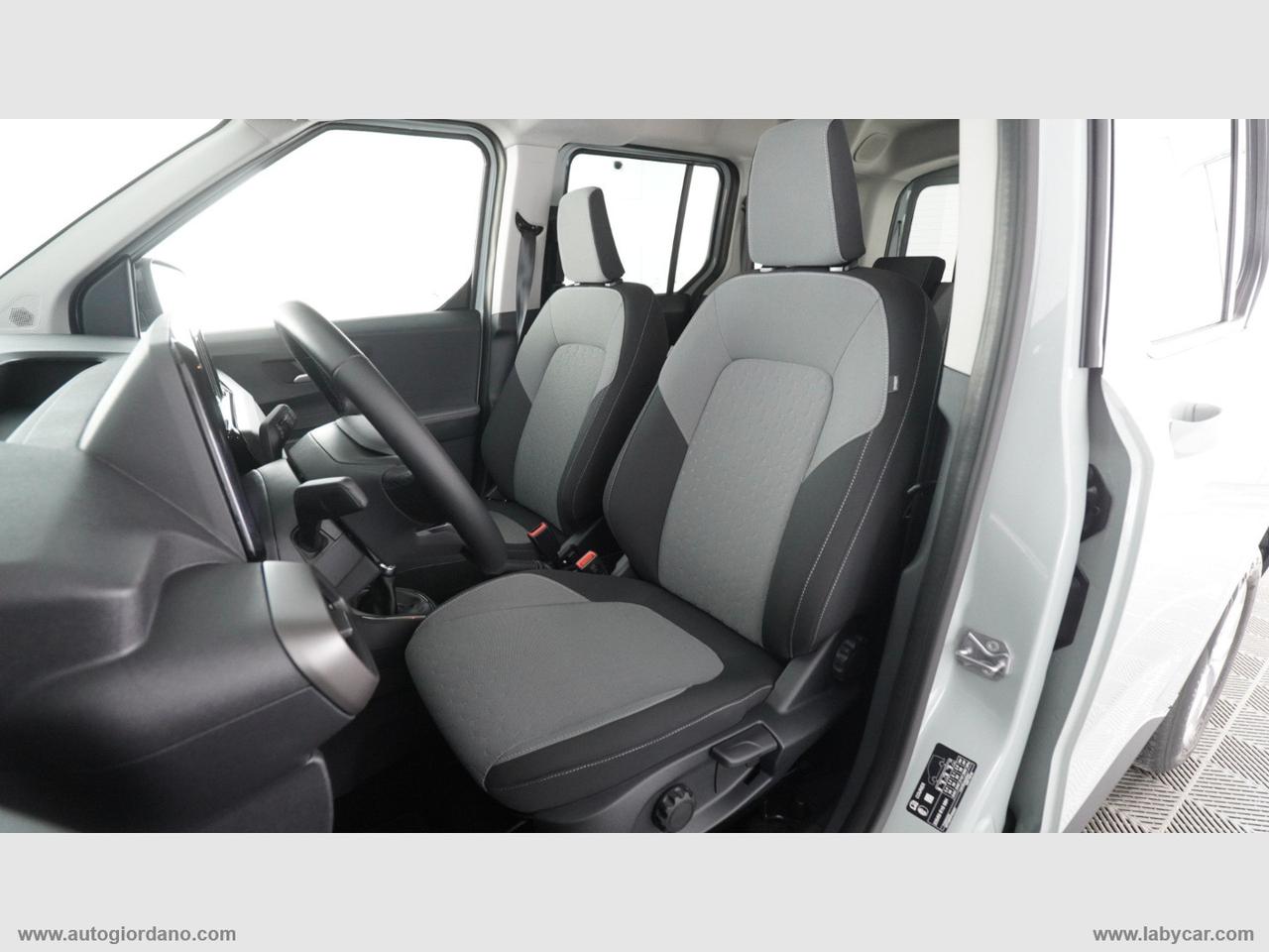 FORD Tourneo Courier 1.0 EcoBoost Titanium