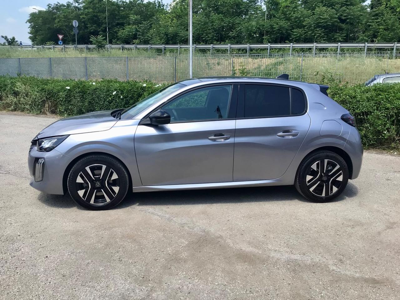 Peugeot 208 1.2 100 Stop&Start 5 porte Allure