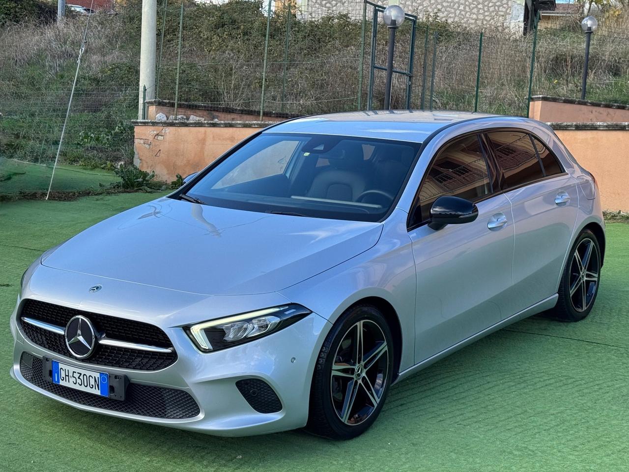 Mercedes-benz A 180 d Automatic Sport(mot.mercedes)