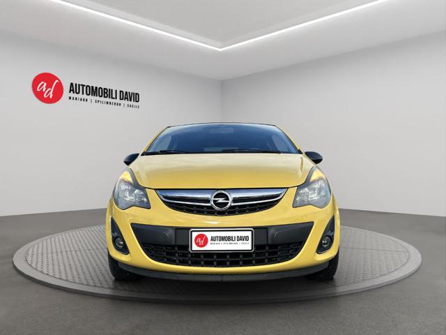 OPEL Corsa 1.2 3 porte Black Edition