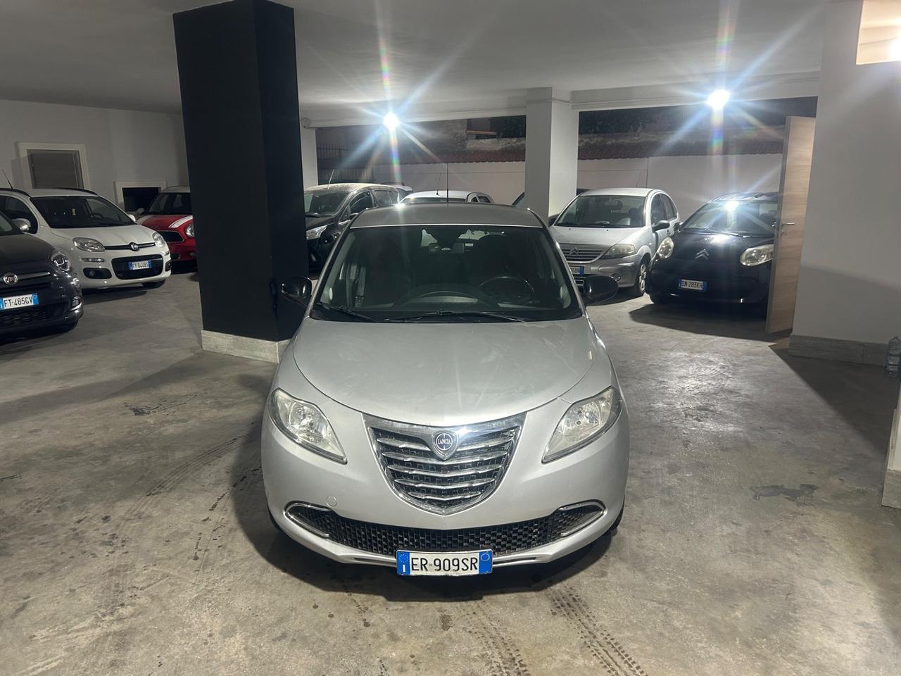 Lancia Ypsilon 1.2 69 CV 5 porte GPL