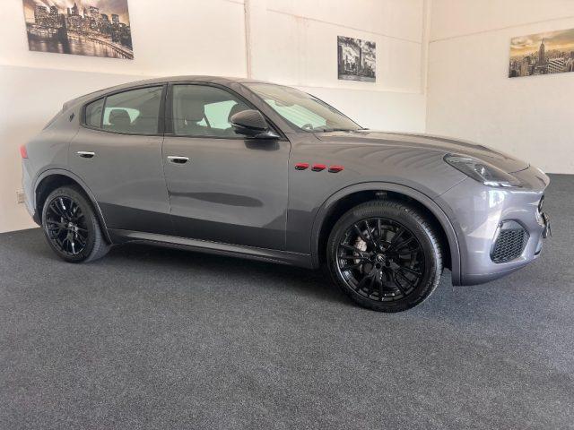MASERATI Grecale MHEV 300 CV AWD GT