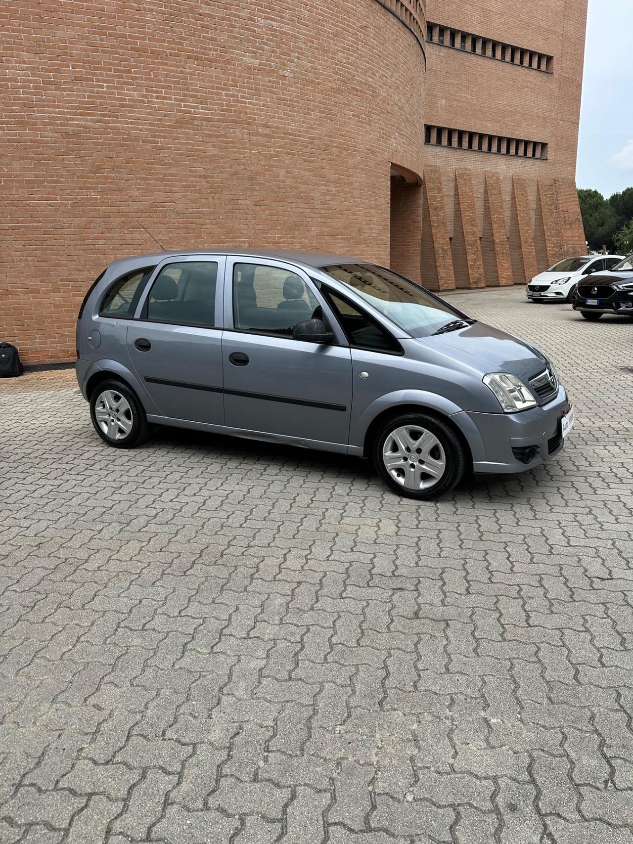 Opel Meriva 1.4 16V GPL-TECH Enjoy