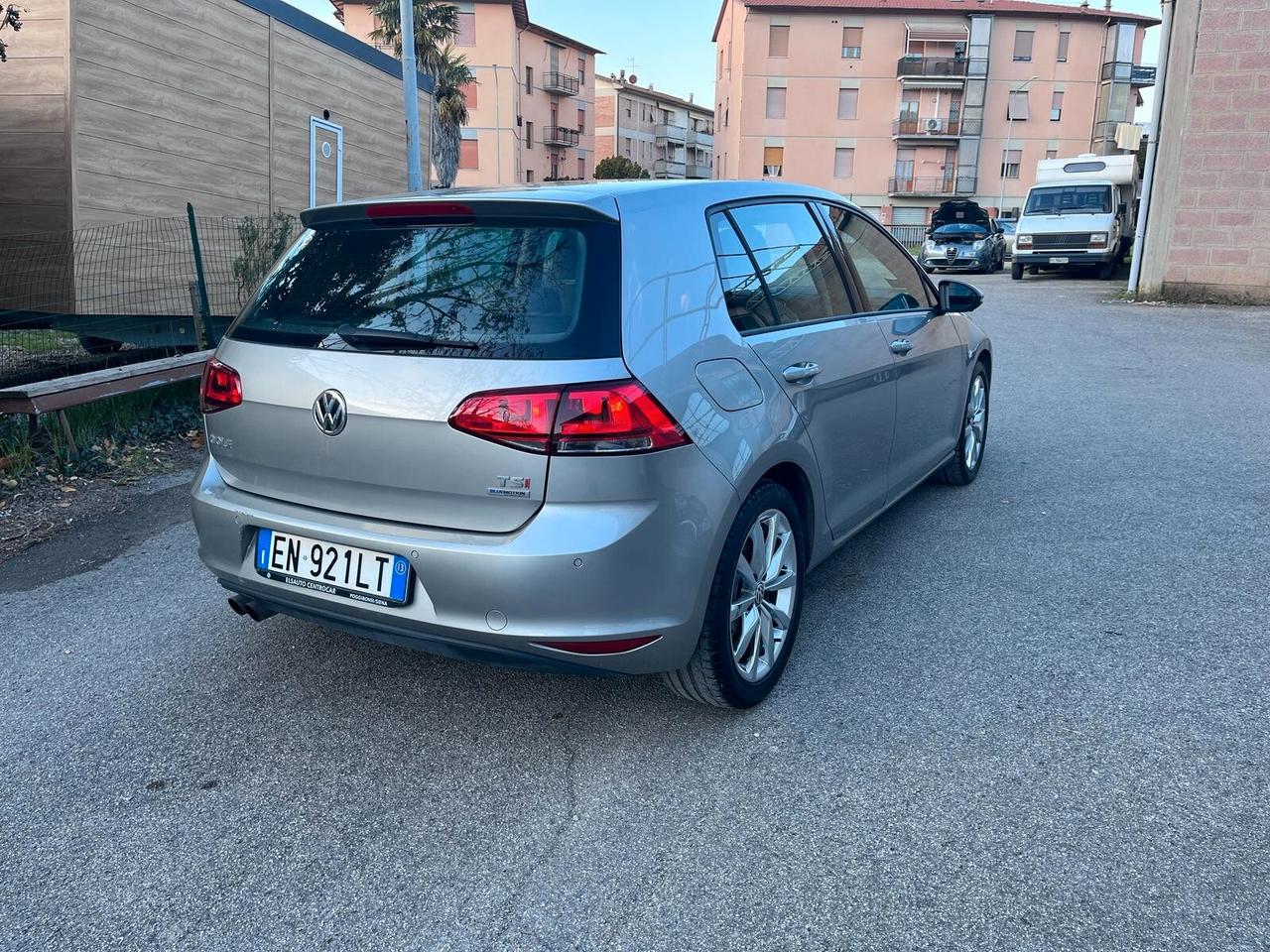 Volkswagen Golf Var. 1.4 TSI 122CV Highline