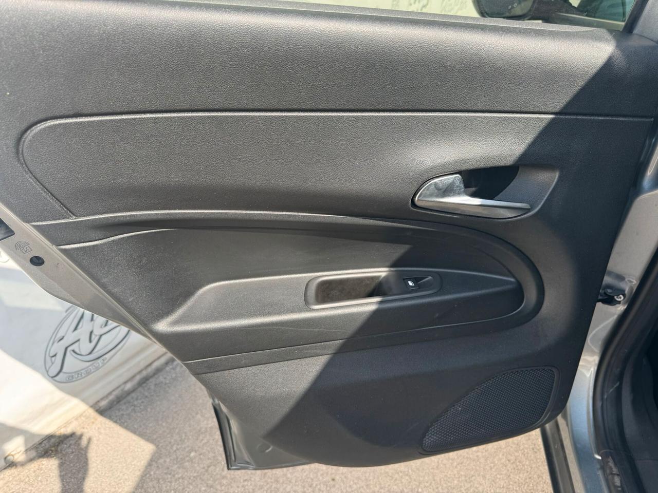 Jeep Avenger 1.2 Turbo 100 CV Summit Camera Keyless