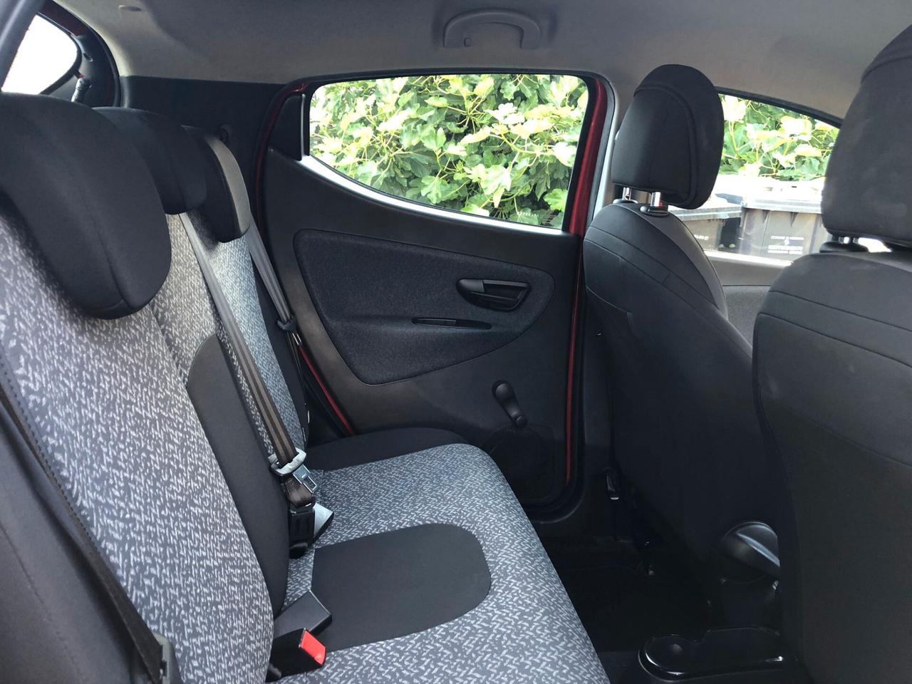 Lancia Ypsilon 1.2 69 CV 5 porte Gold KM 30000