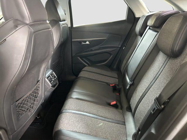 PEUGEOT 3008 3008 BlueHDi 120 EAT6 S&S Allure