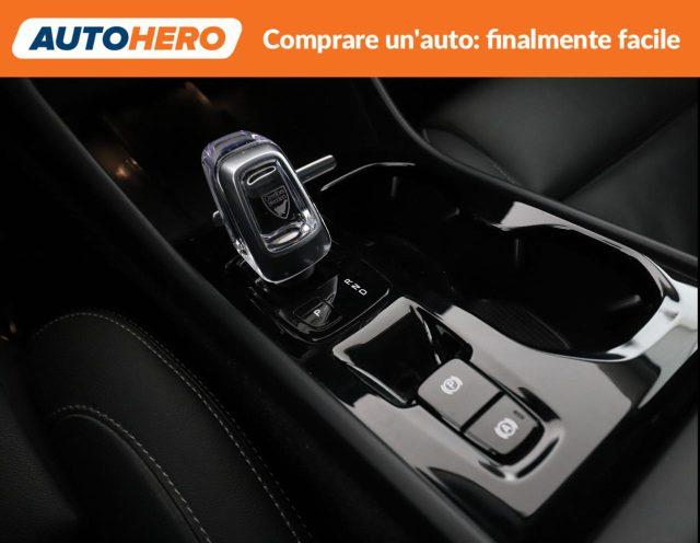 VOLVO XC40 B4 AWD Geartronic Inscription