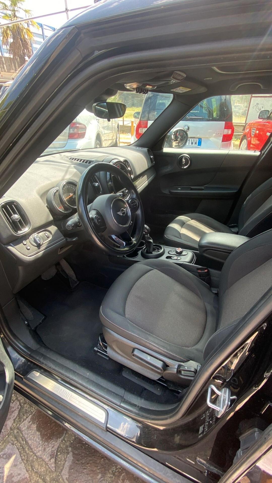 Mini Cooper D Countryman Automatica/TETTO APRIBILE/FULL LED